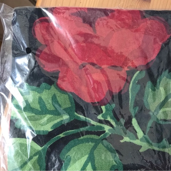 🌹 Coach Signature Fairytale Rose Print Oversized Square Scarf - Picture 3 of 5